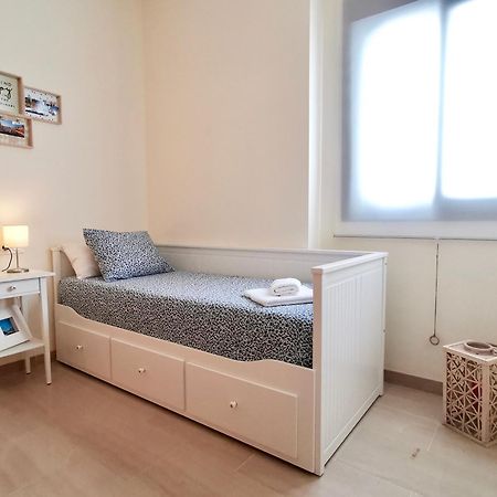 Teodosio Apartment Free Parking & Central Ac Seville Ngoại thất bức ảnh