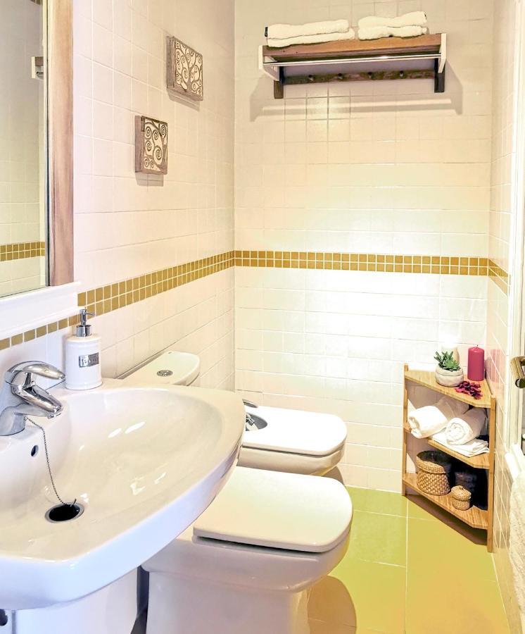 Teodosio Apartment Free Parking & Central Ac Seville Ngoại thất bức ảnh