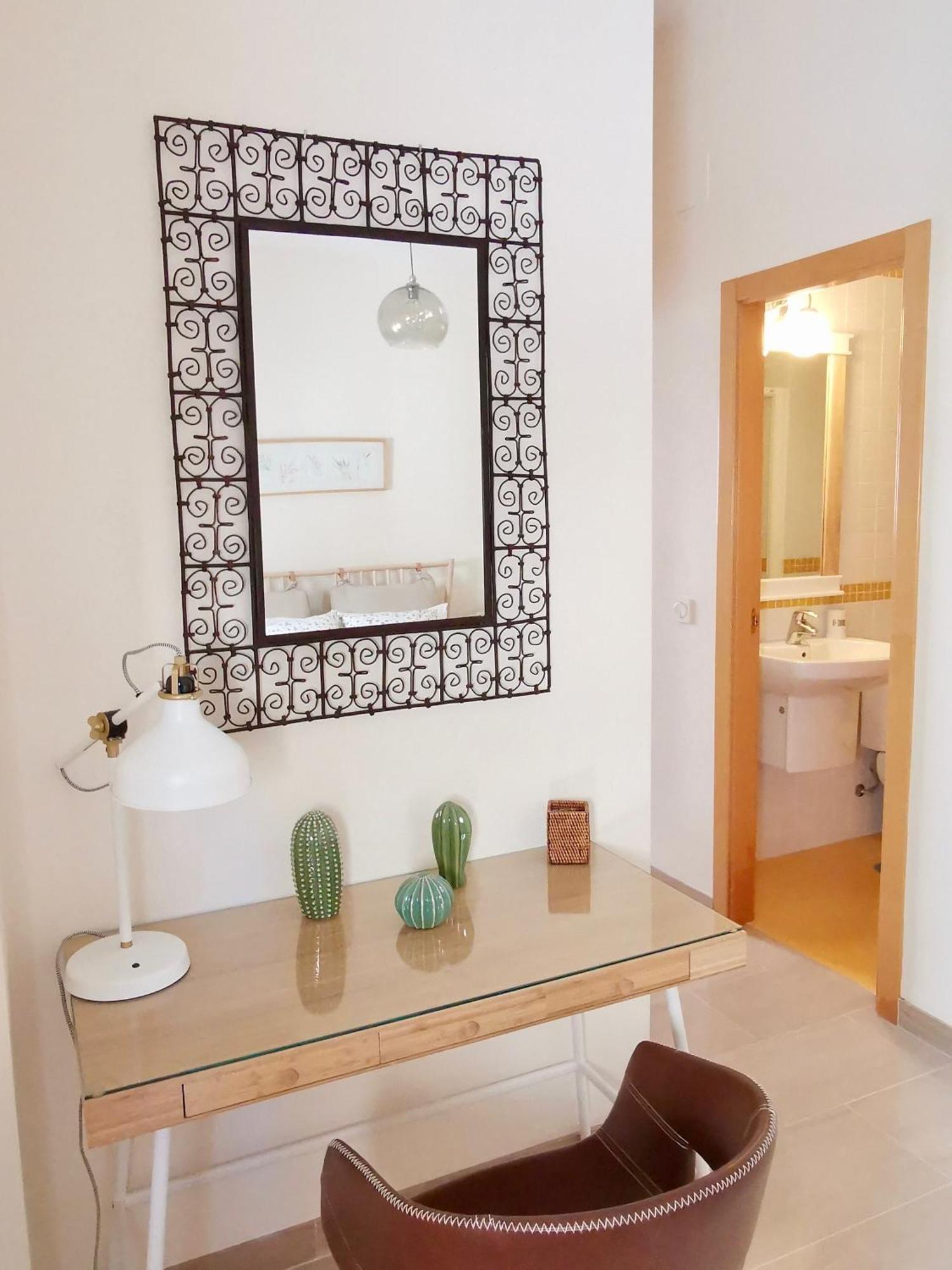Teodosio Apartment Free Parking & Central Ac Seville Ngoại thất bức ảnh